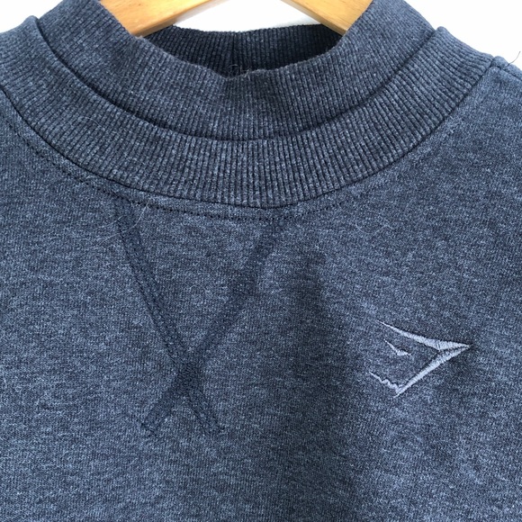 Gymshark Rest Day Gray Cropped Sweatshirt - Picture 5 of 8